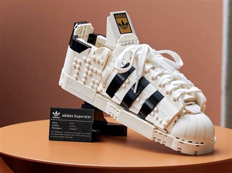 lego adidas schoen|lego adidas superstar build.